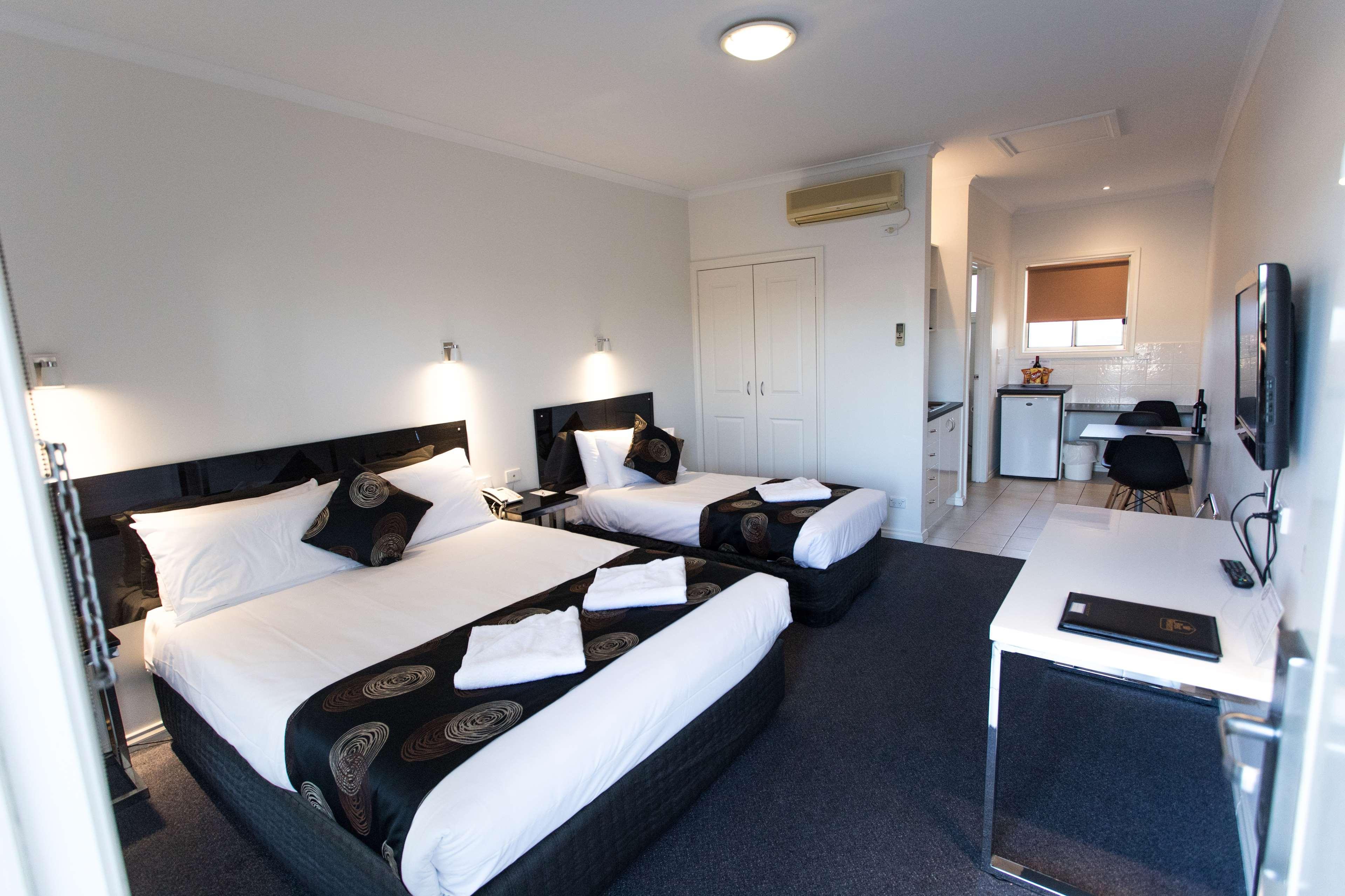 Best Western Mill Park Motor Inn Morang Екстериор снимка