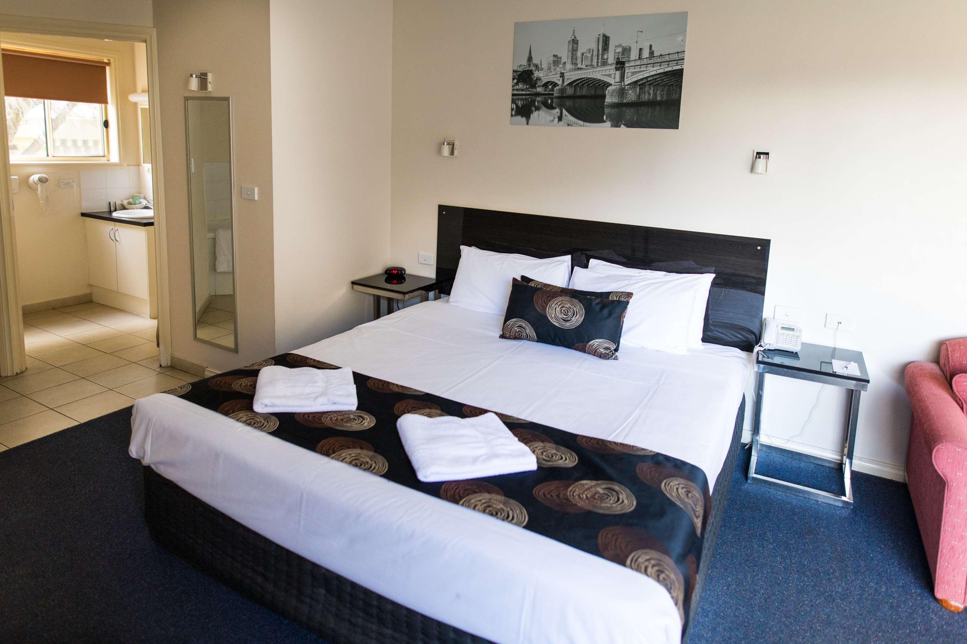 Best Western Mill Park Motor Inn Morang Екстериор снимка