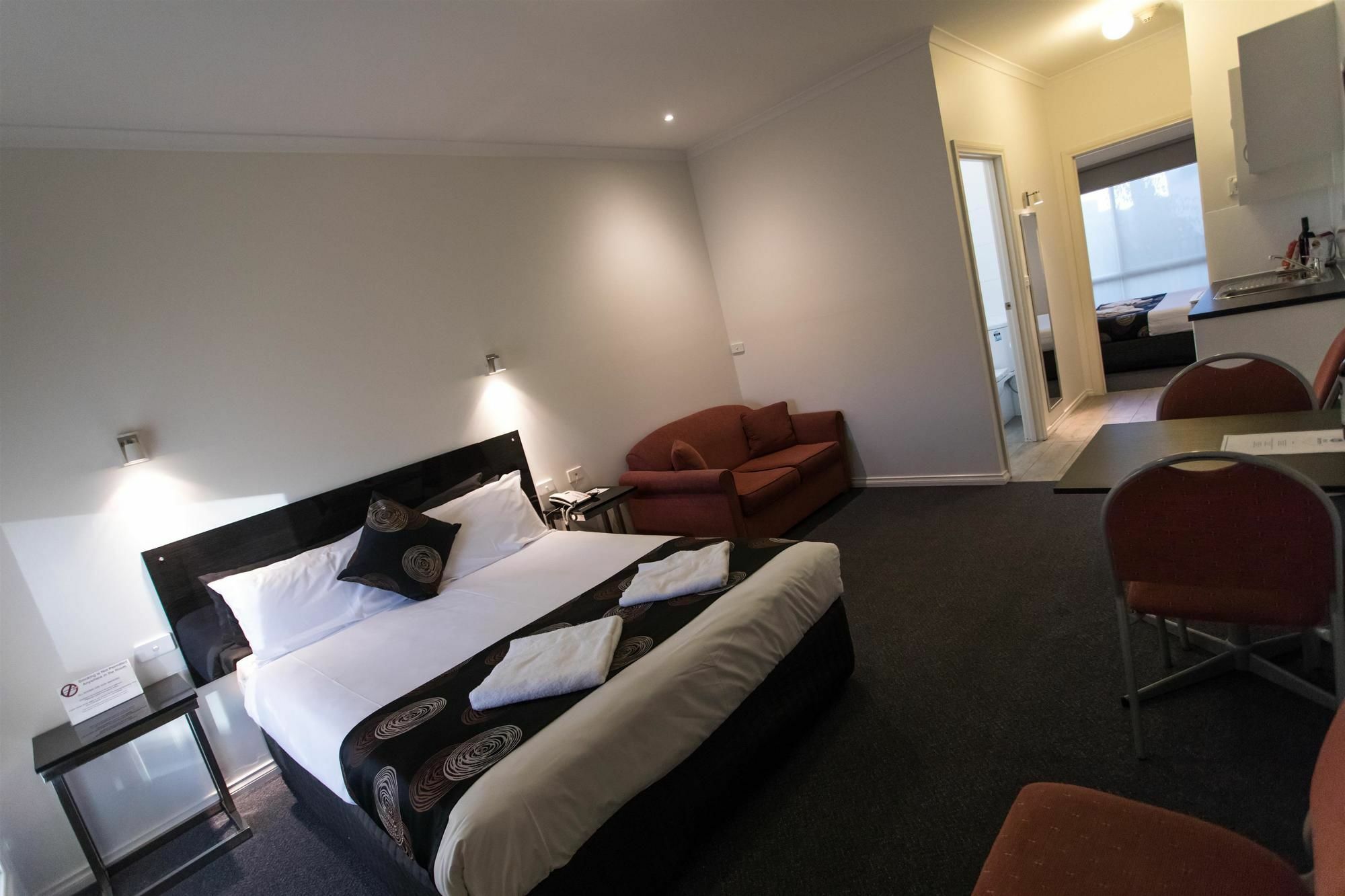 Best Western Mill Park Motor Inn Morang Екстериор снимка